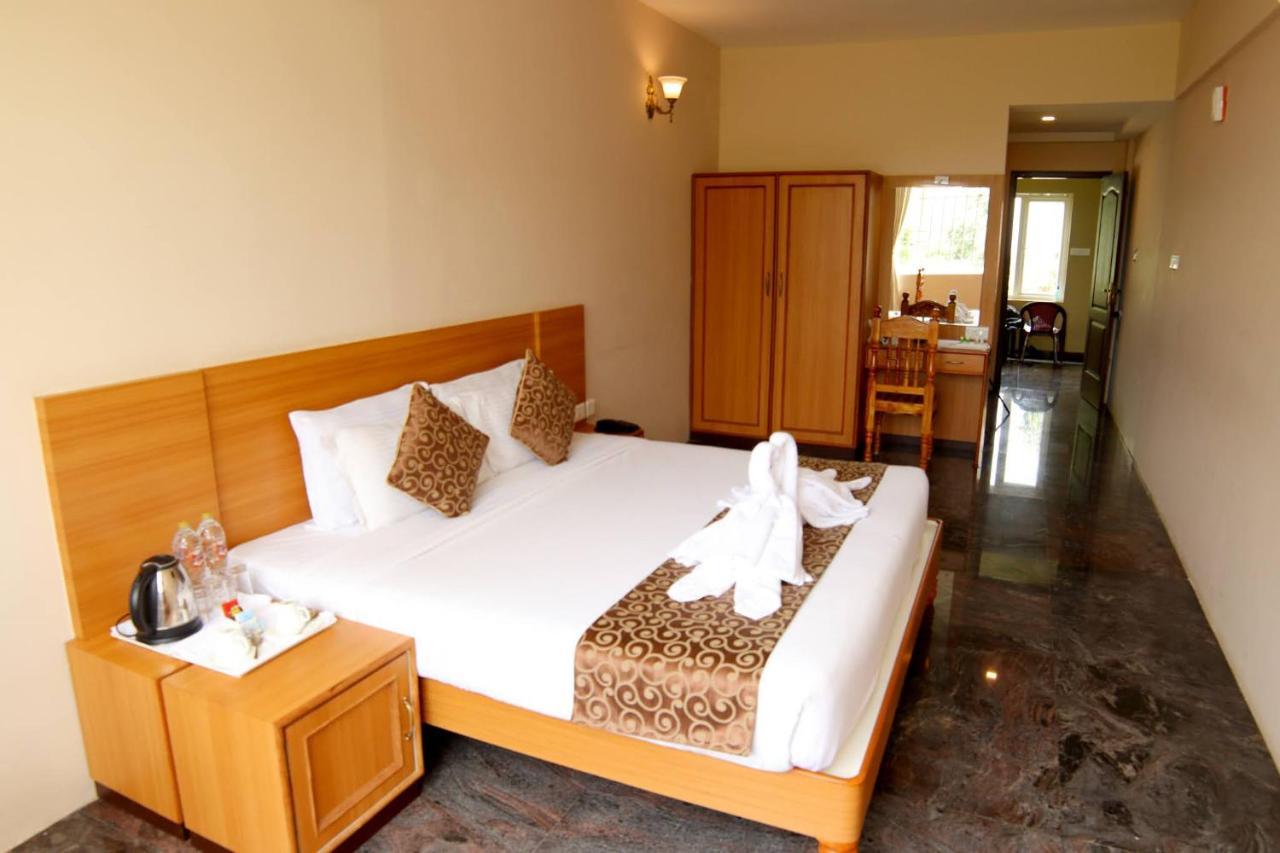 Ack Palacce Inn Yercaud Exterior photo